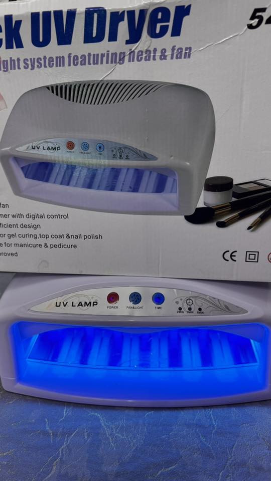 للبيع سعره ١٥ للتواصل عبره الرقم ***********
