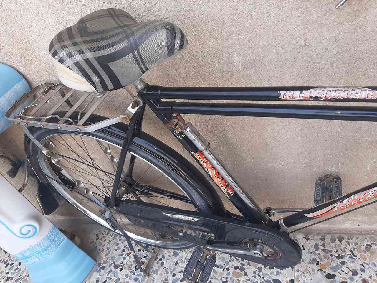 بايسكل البيع هيرونظيف ورقم الهاتف ***********
