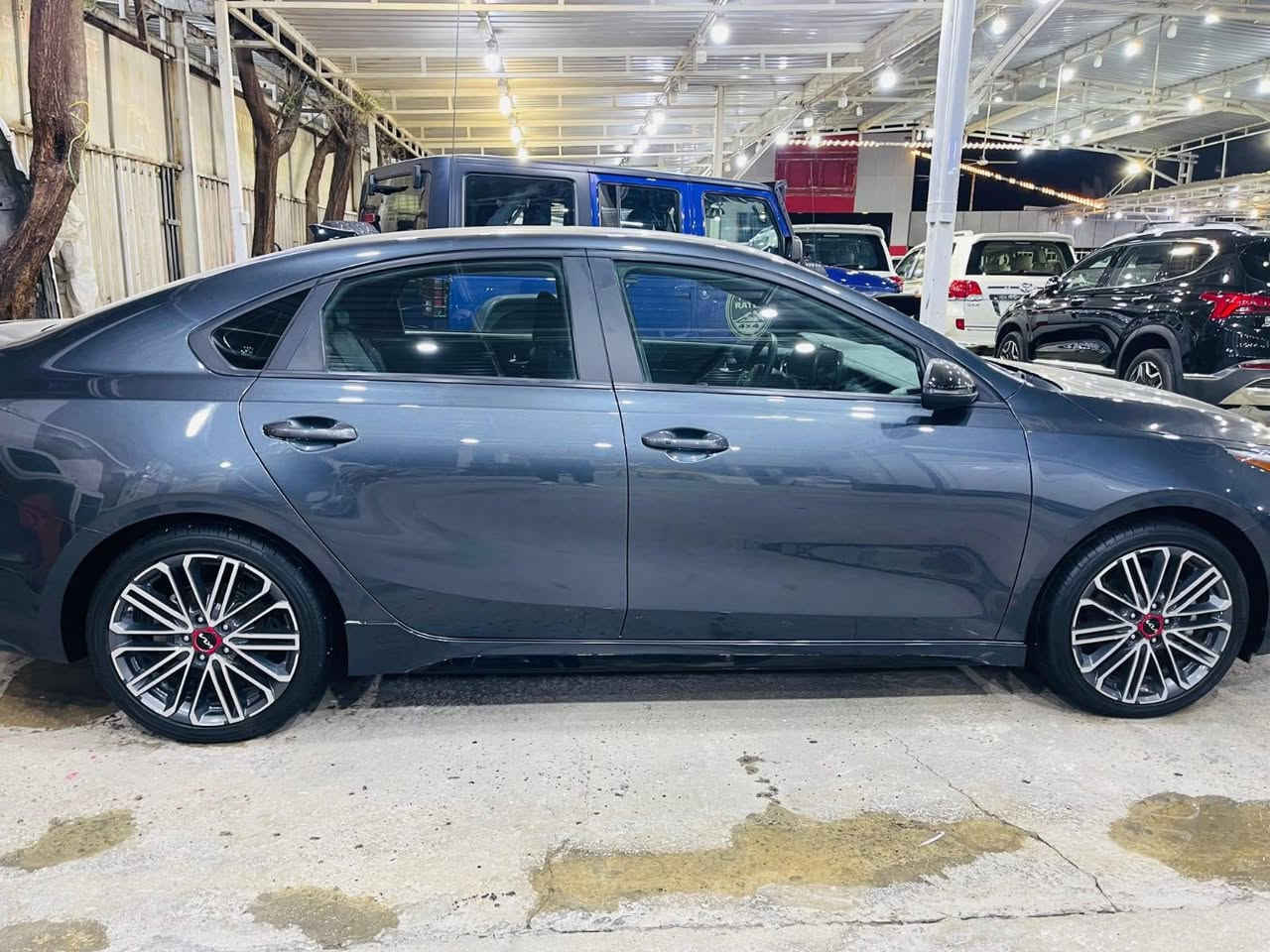 سلام عليكم
كيا فورتي جيتي 2023( كير عادي كير عادي)
حادثها جاملغ ايسر خفيف بدون صبغ بارد وتكحيل
السعر ١٣٧ وقابل للتفاوض 
بدون رقم
حادثها كلش خفيف وراجع بارد فقط جاملغ ايسر امامي 
بوليش نانو سيراميك
محرك 1600 تيربو
*شاشه استقبال
شاشة كار بلي ابل
شاشه اعطال
تبريد قطعتين
كشنات جلد GT تدفئة تبريد كهربائي 
رادو امامي خلفي
كاميرا خلفي
لون رمادي غير محدد
تحكمات استيرن
بصمة تشغيل
بصمه ابواب
مكان السياره بغداد
***********
