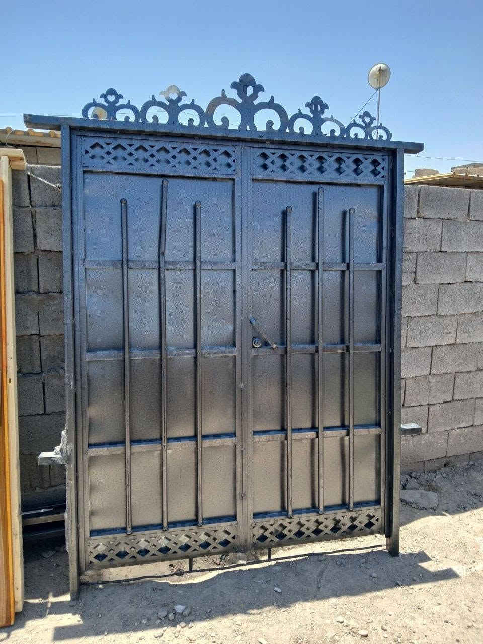 السلام عليكم.. بيبان وشبابيك للبيع جدد
٣ مال حمامات.. و ٢ باب قاصه طلاكه وربع.. وباب خارجي.. وباب خشب.. و ٣ شبابيك قياسات مختلفه


**إذا كنت صاحب هذا الإعلان وتريد حذفه لأي سبب، رجاءا أرسل رسالة إلى الدعم الفني**