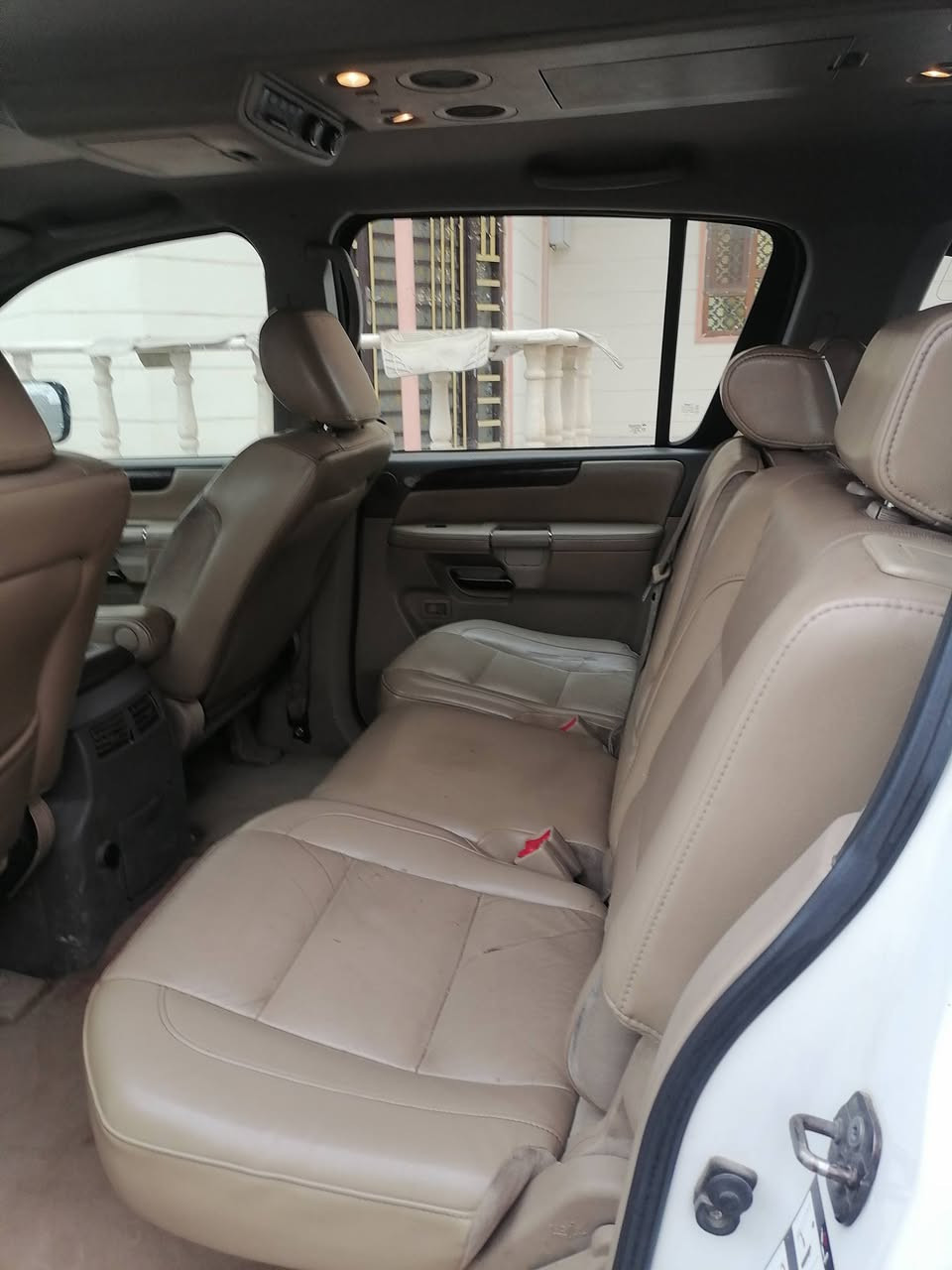 السلام عليكم ،، نيسان ارمادا 2011 وارد امريكي مواصفات SL محرك 8 سلندر 5.6 ضررها البونيد مبدل أصلي وبيها شوي بارد بالجاملغ السونار موجود
بصمة
تبريد تدفئة ثلاث قطع
ابواب ذكية
7 راكب 
حساسات امامية خلفية 
شاشة كامرة 
مقاعد السائق والراكب كهرباء 
مقاعد الصف الثالث كهرباء 
تحكمات ستيرن 
تحكم كهرباء بارتفاع البريك والسكليتر 
گير محرك شرط حدادية سنوية ل 2028 السيارة جاهزة مال بيت ما تدفع دينار بيها
مكان السيارة صلاح الدين الشرقاط الساحل الايسر ،، السعر 125 وبيها مجال 
للاستفسار ***********
