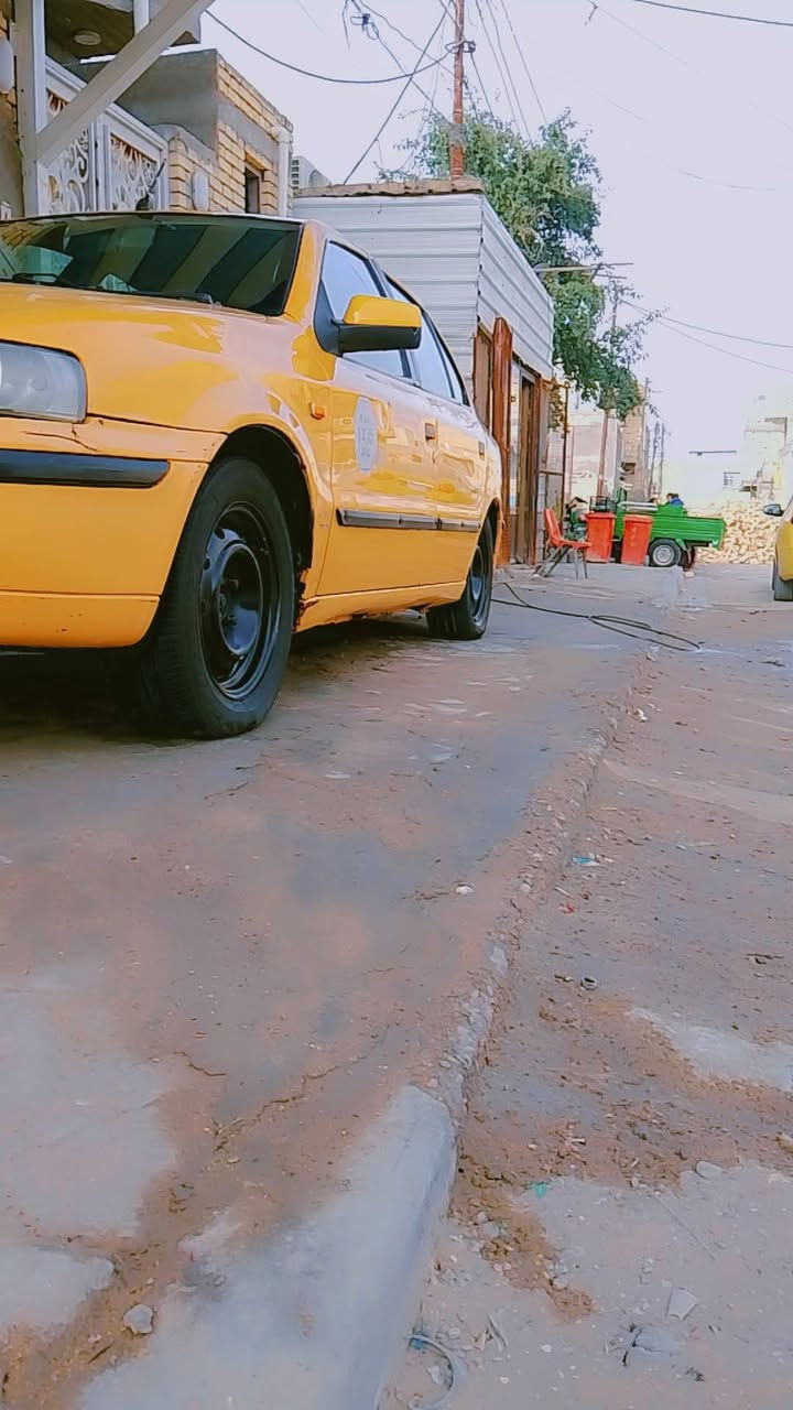 سلام عليكم سمند موديل ١١  رقم ذيقار صدامي مكفوله من الضربه والعيب للشرعي مكينه وكير زينات حداديه جاهزه كهربائيّة  جاهزه تخم تاير   السعر ١٥ ورقه وبيه مجال لل شراي  سياره جاهزه للعمل خير من للله  مكان السياره ناصريه مركز رقم التليفون ***********
