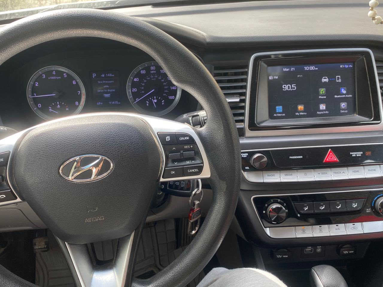 السلام عليكم بيع مستعجل سوناتا امريكي 2019
جديده بمعنى الكلمه حادثهة  سرقه جاملغ وباب السايق فقط 
باقي كفاله عامه 
السعر ١٣٧ وبيها مجال قليل


**إذا كنت صاحب هذا الإعلان وتريد حذفه لأي سبب، رجاءا أرسل رسالة إلى الدعم الفني**