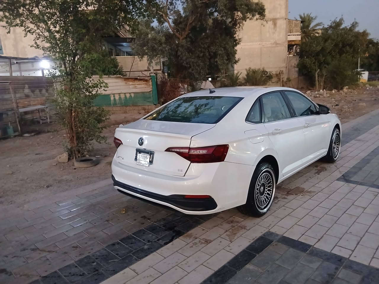 جيتا ٢٠٢٤ فول مواصفات حادثهه جاملغ خلفي وجنطه وبنيد بجم وتكم بلاد سياره ماشيه ٩ تالاف بيع او مراوس سعر ١١٠ بغداد الدوره ***********
