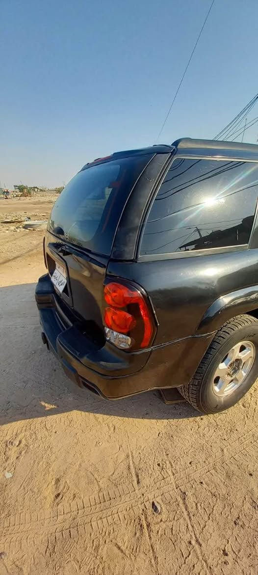 بلايزر مديل 2004 سنويه قبل اشهر من انتهت راعيه موجود *********** رقم بي واتساب فقط  سعر ب ٦٠ البصرة, العراق
