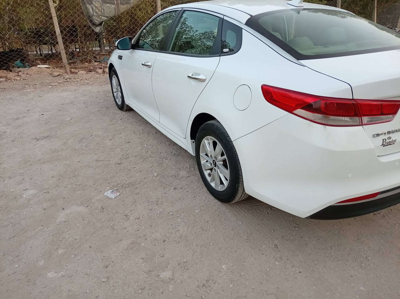كيا اوبتيما ١٧ امريكي
السعر ١٢٨
كفاله من التبديل ليبل واحد  بيه خشم البند شبرين بارد ورش تجميل الجاملغ الأيمن بدون اي ضرر داخلي كفاله لغود وشواصي مكفولات
ماشيه ١٥٠ ارباكات سليمه
كير ومحرك كفاله حداديه ممتازه تخم تايرات جدد جاهزه ربع مااتخسر عليها سياره كلش جديده استخدام شخصي
منظومه تبريد جديده تبريدها ثلج *********** مكانها قضاء الشطره
رقم واسط دولي سنويه جديده هزه جديده
