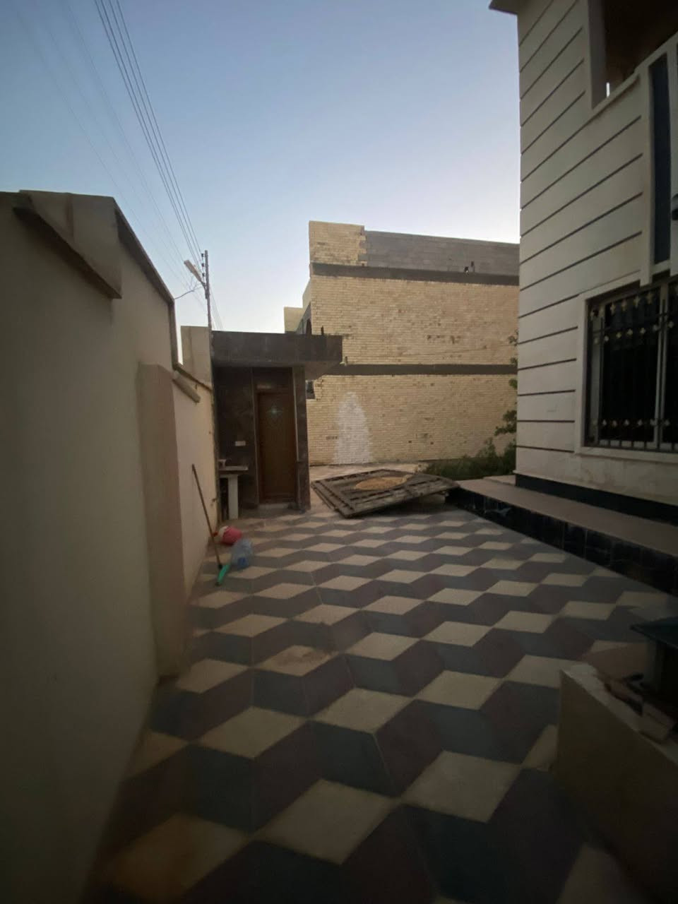 اعلان متوفر فلل للايجار طابقين العنوان الرمادي الملعب مجاور شارع 60بناء حديث يرهم مكتب او روضه او شركه او العائله المساحه البيت 600 م 
خدمات متكاملة يتكون مطبخ واستقبال وصالة وغرفة نوم (6) حمامات داخلية وخارجية  كراج  حديقه 
✅ الخدمات كاملةمنطقه راقي وهدوه كلش  🔏تصوير البيت موجود واتساب حصرا السعر خاص
💬للأستفسار مراجعه 
       

للمزيد من التفاصيل يمكنكم زيارة مكتبناا مكتب العين العقار ع شارع 40 مدخل الصوفيه الثانية 
او الاتصال على الارقام التاليه 

***********
***********
***********
