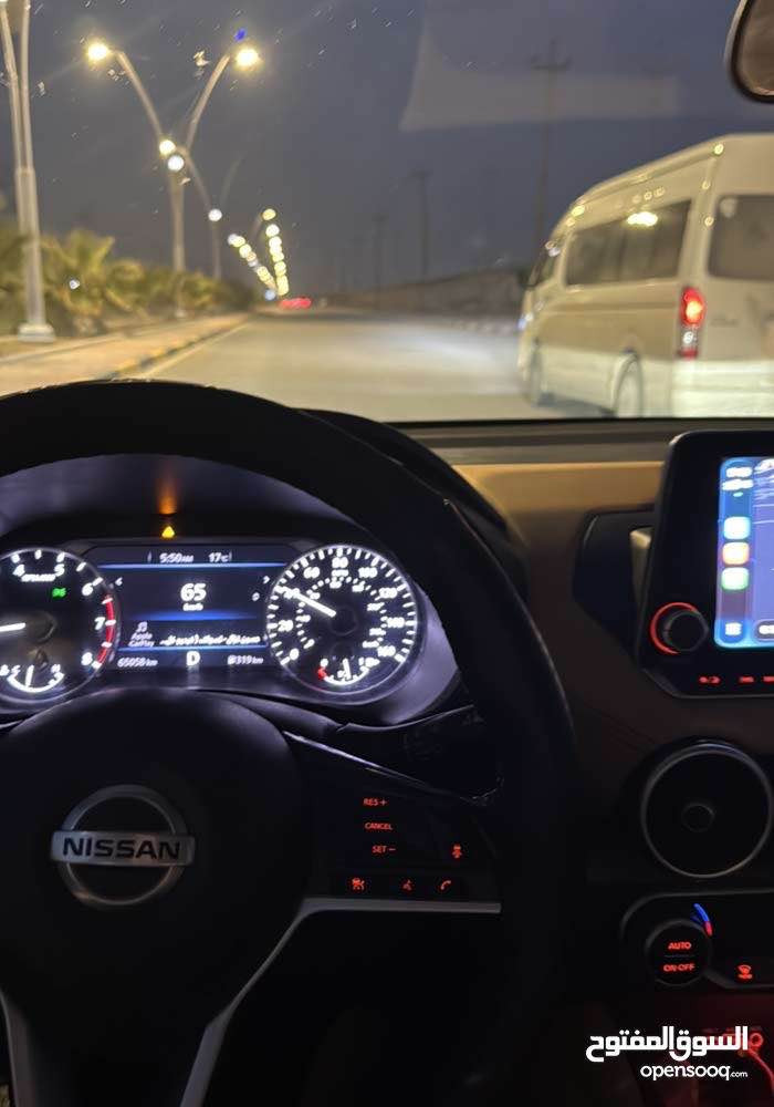 نيسان سنترا وارد امريكي موديل 2020 ماشيه 68 الف لون احمر عنابي الدواخل مشمشي  السياره حره رقم بصره تحويل ثاني يوم مواصفات sv محرك 2000 السياره فول كامره وفتحه ورادارات وبصمه وتشغيل عن بعد السياره خير من الله داخله تقرير  بيه قطعه وحده بلعراق جاملغ خلفي سعره 125 واذا عندك مراوس  مكاني البصره للاستفسار واتساب 
*********** البصرة, العراق
