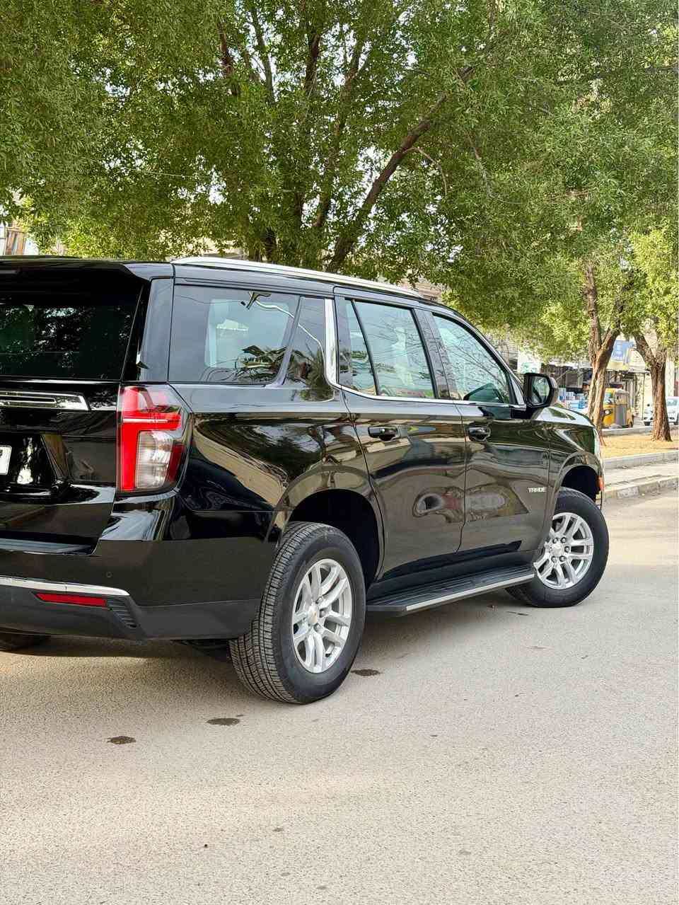 LSموديل 2024 وكاله المنصور

بجم بريمر عريض

رقم بغداد بأسمي تحويل مباشر

ماشية 20000 كيلو 

المواصفات 

-تشغيل عن بعد

-بصمة تشغيل وابواب

-المقاعد الامامية كهربائية ب 8 وضعيات

-مقعد الراكب قابل للتعديل يدوياً

-ثلاجة

-انذار المشاة الامامي

-كاميرا خلفية عالية الدقة

-حساسات ركن خلفية

-رادارات امامية وخلفية وجانبية

-تنبيه الاصطدام الاماني

-فرملة طوارئ تلقائية

-نظام الحفاظ على المسار

-مساعد الاضاءة العالية التلقائي

-نظام StabiliTrak للتحكم الالكتروني بالثبات

السيارة كلش جديدة بمعنى الكلمة

مكاني بغداد 

السعر 490 ورقه 

للاستفسار *********** بغداد, العراق
