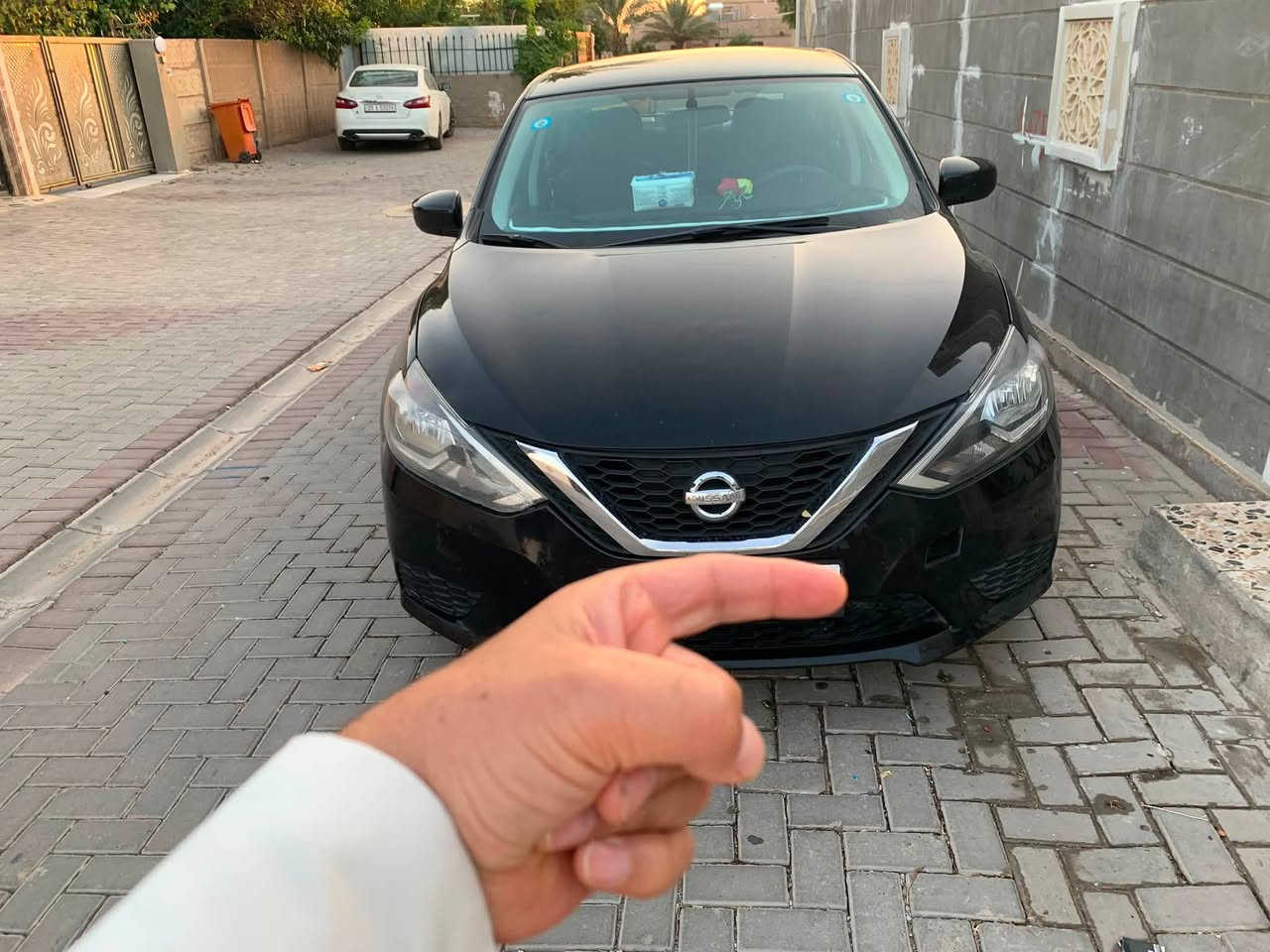 نيسان سنترا وارد امريكي 2019 مواصفات Sالسياره كلين بدون صبغ بدون تبديل بدون فتح بدون جلح بيها مكان واحد تعديل بارد وصور امريكا موجوده كير ومحرك شرط تبريد ثلج لايت زينون تحكم ستيرن غرفتها جديده حداديه امامي وخلفي جديد رقم كركوك انكليزي بسمي شرط التحويل سعرها 115 وبيها مجال ***********
