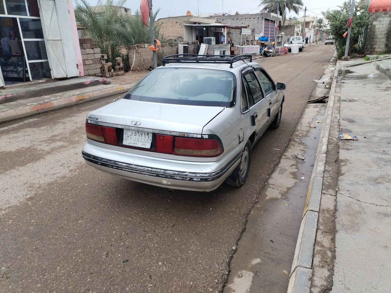 برنس. موديل 1994  رقم بغداد سنويه.ما ساقطه. بسمي كير كفاله. ومكينه بيه تبخير قليل كهربائيات كله شغاله مشط تخم تاير  باتري.  كله جديد  واسط الدبوني *********** السعر ٣٥  وبيه مجال قليل
