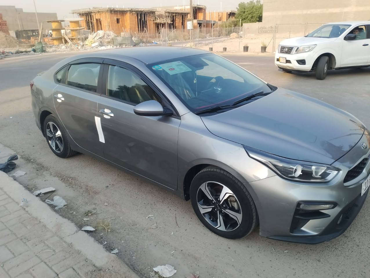 السلام عليكم
سيراتو 2019 خليجي محرك 1600 دوش رقم بغداد الدولي بأسمي ماشيه 70 كيلو السياره لا صبغ ولا تبديل فقط بوارد بسيطه ومثل ما موضح بالفيديو السياره خير من الله حلوه ومرتبه ونظيفة تحكم ستيرن اشاير مري تبريد قطعتين خلفي وامامي 
السعر 140 وبيها مجال 
مكان السياره بغداد حي الجهاد
للاتصال *********** / ***********
