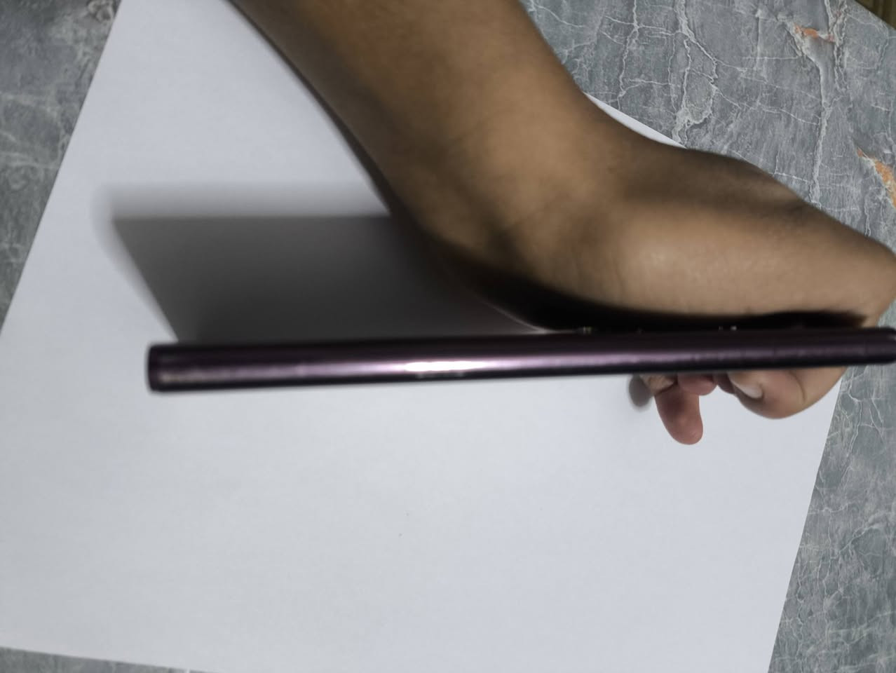 s22اللتر
ياباني ذاكرة 256 ذاكرة داخلية 12 
نضافت الموبايل 99بالمية جهاز مكفول من اي شي 
مكاني بغداد  ***********   
سعر 525
