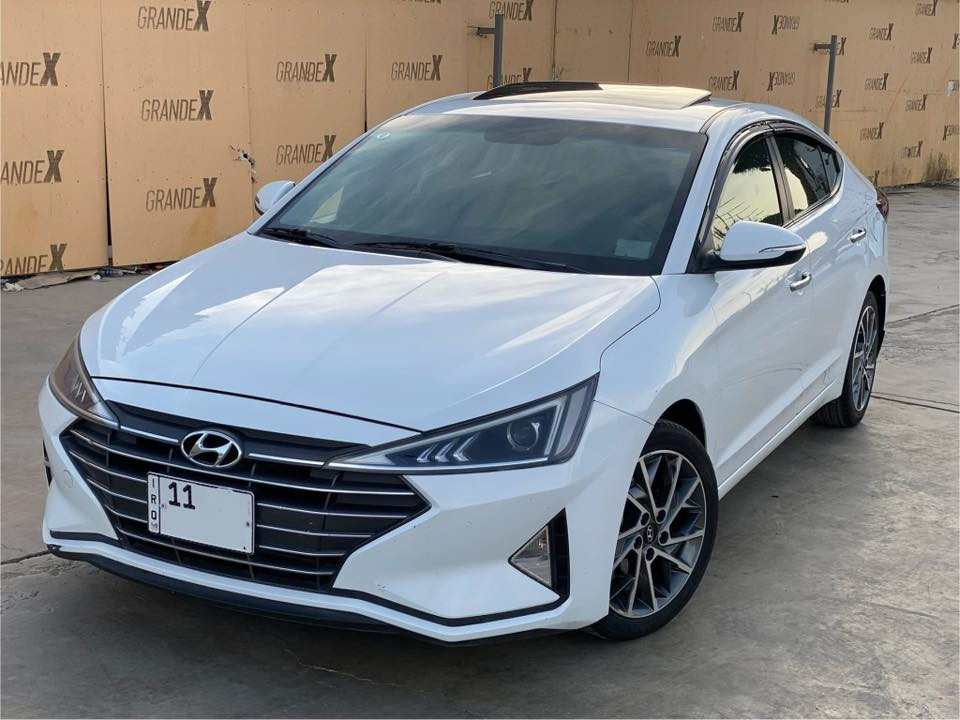 السلام عليكم النترا 2020 فوول مواصفات
محرك 2.0 سلايد تبريد قطعتين صاج جلد شاشه 

مكفوله من الصبغ ماعدا الدوسه اليمنه وبارد بسيط

كير محرك مكفول تبريد ثلج ماشيه 125 

سعرها 90

***********
