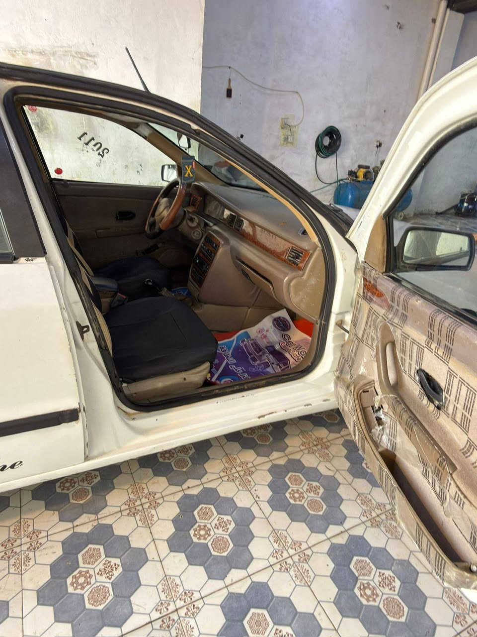 سلام عليكم سياره سمند مديل2011
سياره كيم مكينه مكفول حداديه تخم تاير تبريد تدفئه
سنويه 2029سياره بيه مكانت صبغ الله شاهد سياره جاهزه كبل لشارع باتري جديد دينمو راديتره جديد..
*********** عمارة, ميسان
