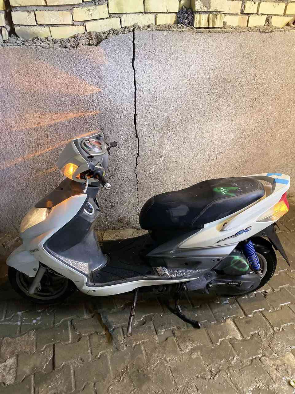 دراجه سكنس فحل للبيع السعر مليون و٣٠٠ وبيها مجال صار اقل شهر نازله من رمبه العنوان بغداد الاعضميه للاستفسار ***********
