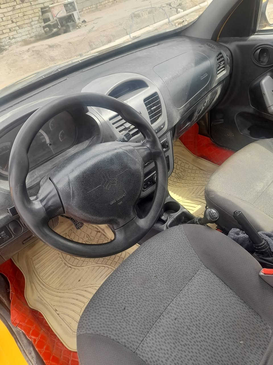 ساينا موديل ٢٠ استلام ٢١ محجوزه بعدلهه سنه وتصير حره استقطاع مباشر رقم قادسيه السياره مكفول من الضربه فقط بيهه دحجه بسيطه  عليهه هيئه ٢٠٠ الف 
رايدهه ب٦٠ وبيهه مجال مكاني ديوانيه ***********
