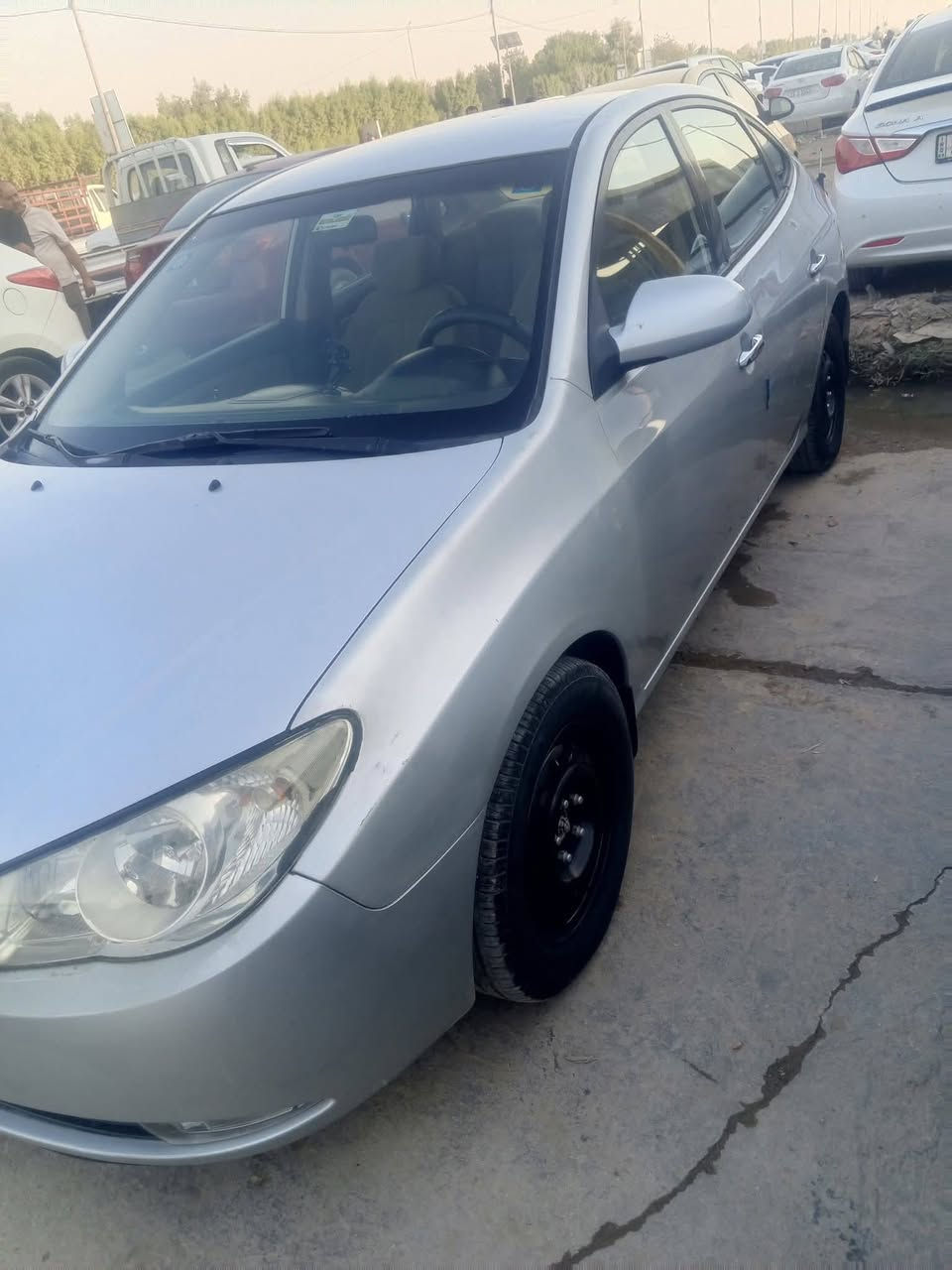 سلام عليكم سياره انتره خليجي مديل 2010 مكفوله كفاله عامه من ضربه وتبديل سياره رقم بغداد دولي سنويه امجدد 30 ماشيه بسمي العلوان النجف الاشرف حي الميلاد ***********
