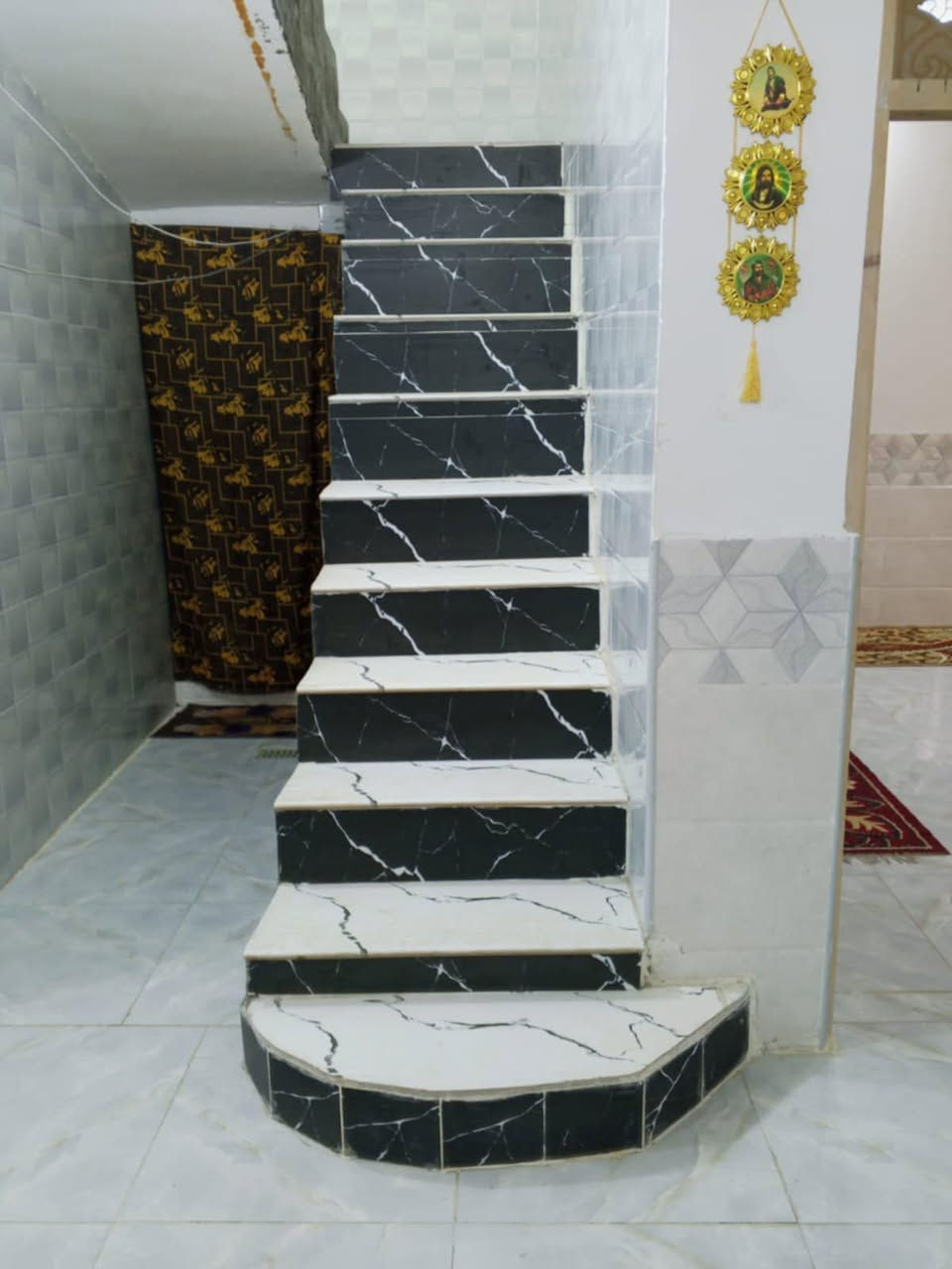 بيت للبيع في العباسيه مقابيل حي الشهداء طابو زراعي سند 25 مساحه 150م الستفسار اكثر ‏‪***********‬‏
