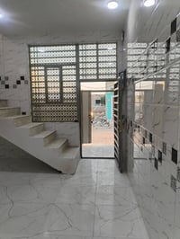 يا الله يوجد الدينا دار المساحه 160 متر البيت تحتوي على غرفتين نوم وصا...