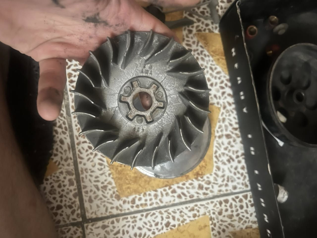 سلام عليكم غراض تفصيخ كلهن اصليه مال عدله

وياله زوج بس بدون التاير ب 15
قبق هندر هون ولسواد ماله بس ناقصه عتله الهندر ب 15
كلج امامي كامل ب 15
طاسه وسبرنكه ب10
تطواله ncy اصليه ب10
كابريتر يحتاجله بس تنضيف ب 15
ولياخذهن شلع كلهن احسبهن اله بسعر اقل

مكاني بغداد حي القاهره يم جامع نداء الخاص مفتوح


**إذا كنت صاحب هذا الإعلان وتريد حذفه لأي سبب، رجاءا أرسل رسالة إلى الدعم الفني**