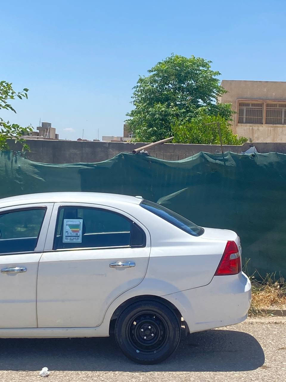 شۆفلێت ئەڤیۆ مۆدێل ٢٠٠٩
مەکینە گەورە گێر اوتوماتیک
سێرفس کامل تازەیە 
تایە و پاتری نوێیە
٤ پارچەی لای سایەقی لێخشاندنی هەبووە سبوغە بەبێ دەعمی قورس
مەکینە و گێر و کارەباییات و و حەدادی و تەبرید بە شەرت
سەنەوی و ڕەقەمی نوێیە تا ساڵی ٢٠٣٠ نوێکراوەتەوە تەحویل بە شەرت
شوێن هەولیر
رەقەمی موبایل: *********** أربيل, العراق
