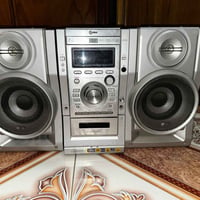 مسجل راديو • LG • كاميرا شغالة