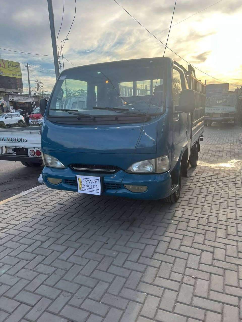 السلام عليكم كيا سامسونك موديل ٩٩ جاهزه أي نقص مابيه رقم أنبار إنكليزي مثبت مصبوغه بابين والبنيد صبغ درجه أولى مكفولة من أي حادث تخم تاير جديد مكينه جديده كير صدر جديد دوشمه أرضية وكشنات جاهزه كبل للشارع تحويل مباشر مكاني البياع سعره ٥٠ وبيه مجال بسيط ***********
