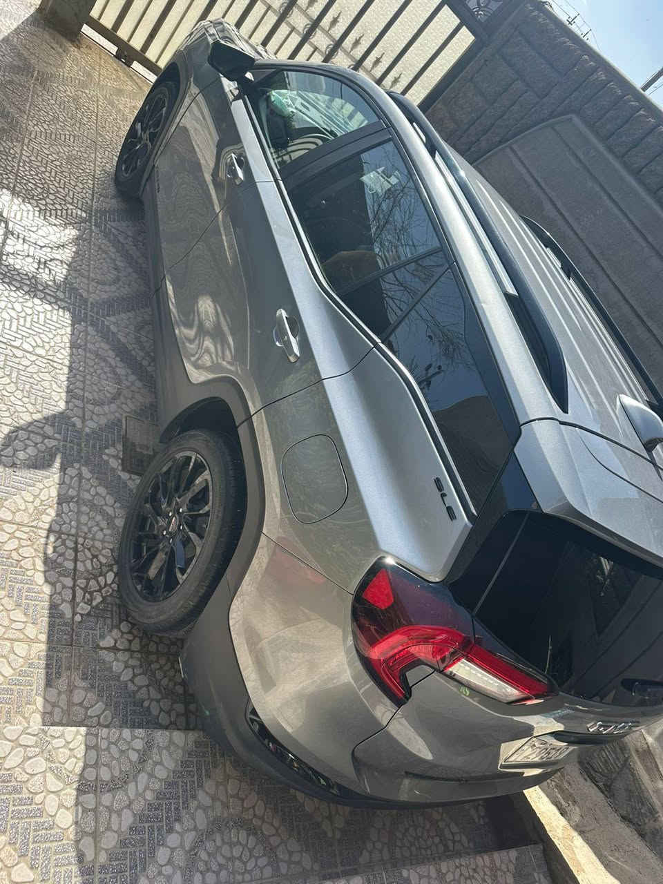 السلام عليكم 
جيمسي تيران موديل ٢٣ رقم كربلاء انكليزي شرط التحويل 
بيها قطعتين بدون دواخل مراوس بجيب حسب القناعه العندة ينزلها او يدزلي خاص مكاني كركوك


**إذا كنت صاحب هذا الإعلان وتريد حذفه لأي سبب، رجاءا أرسل رسالة إلى الدعم الفني**