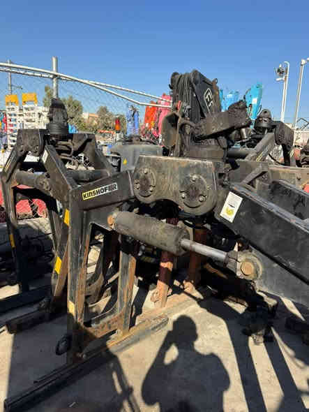 وصل كماشت بلوك اورباي الى محلي اي شخص يريد يشتري خلي يتوصل معي على واتساب ***********
