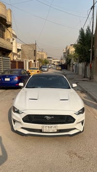 موستنك ايكو بوست ٢٠١٩  عليها برمجة طلال  السيارة نظيفة و مصروف عليها و...