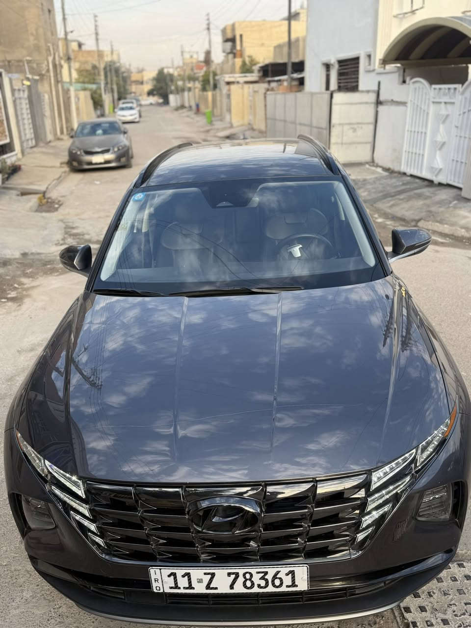 السلام عليكم 
هونداي توسان 2024 فول هايبرد
محرك 1600 تيربو 
حادثها تخريب كسر جامه اليمنى وكسر شاشه المس الوسط 
وشخوط خارجيه بسيطه السياره مبولشه وكامله 
وشخوط بالدشبول 
السياره برغي مامفتوح بيها 
ماشيه 28 الف 
كشنات جلد 
كشنات تدفئه تبريد جميع المقاعد
كرسي كهربائي 
جنطه كهربائيه 
سقف بنرامه 
السياره مكفوله من البارد والصبغ والتبديل 
حساس ورادار 360 درجة 
السعر 20.500$ 
وبيها مجال بسيط جداً 
للاستفسار: ***********

