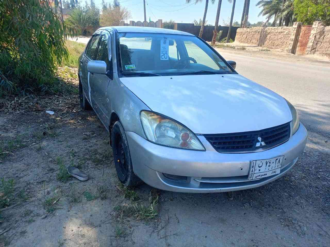 ياالله السلام عليكم لانسر موديل ٢٠١١ بيه صبغ ٤ قطع بدون دواخل أثر شخوط مكانيك مقفول تبريد ثلج خير من الله صدر امامي خلفي جديد رقمه بغداد مشروع وطني السعر 70 بيه مجال قليل مكان ديالى بعقوبة رقم اتصل على صاحب سياره ***********
