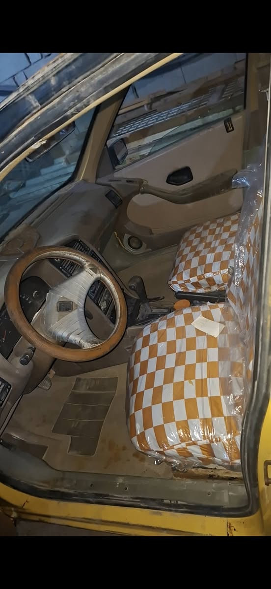 سلام عليكم بيجو ٤٠٥ راعيها موجود سنويه مامنتهيه غرامات هيءه مصفره مكينه كورله بيكاشو اوتو مكينه بيها خيط تبخير عنوان بصره حمدان موديل ٢٠١٠ سعر ١٥  ***********
***********
