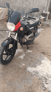 السلام عليكم دراجه بوكسر ناصي بيها اوراق بس بيهن نقص ابيعك كوم حديد كهربائيات شغاله كلها لونها البلاد اسود بس تانكي وراس لايت مبدلات احمر مكينتها بلاد مامفتوحه مكاني البصره شط العرب الجزيره شارع زين العابدين السعر مليون و300 هاتف
***********
