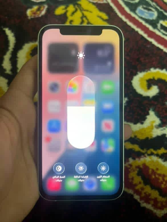 آيفون 12 عادي 

ذاكرة 64

بطارية 80🔋

تك سيم 

نموذج M

نظافة 99%

مبدل شاشهGX

فيس ايدي شغال ✅

سعرو 200 الف شراي خاص أو اتصال 

***********
