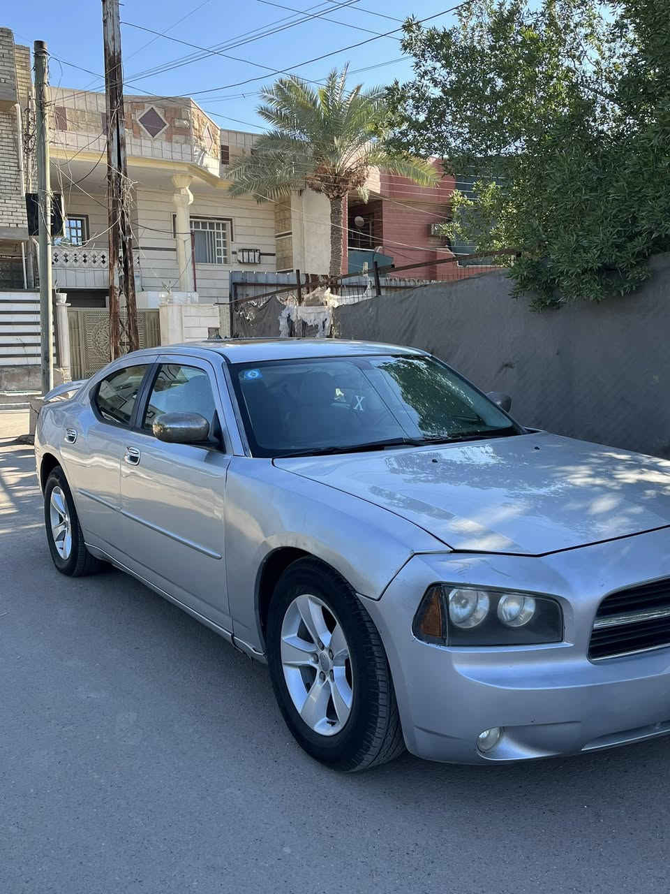 للبيع دوج جارجر وارد امريكي ٢٠٠٨
رقم بغداد باسمي تحويل مباشر 

محرك ٣٥٠٠٠
فتحه سقف 
لايت زنون 
تبريد قطعتين 

الحادث جاملغ عكس السايق فقط بدون دواخل 
صبغ حزام بدون حادث او دواخل 

كير مكينه ادامه كامله 
صدر جديد تايرات نضيفه 

السعر ١٠٣وبيها مجال للشراي 

***********
***********
مكاني بغداد حي الاعلام
