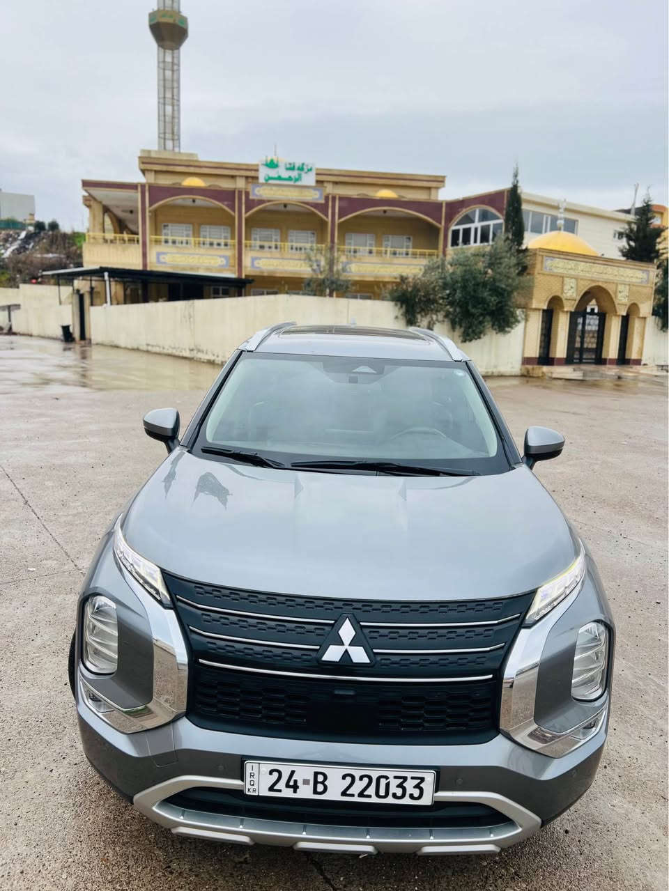 Outlandr 2024 full
ميتسوبيشي اوتلاندر 2024 نفطي فول مواصفات رقم مميز سيارة بدون صبغ و بدون ضربة و شرط حجر مال كزوز سيارة نظيفة شبه جديد سيارة 3 مقعد يد واحد ماشي 7900 كم جاهزة بدون اي نقص سعر السيارة 255 ورقة و مجال بسيط 

رقم الصاحب سيارة :***********
مكان السيارة قضاء عقرة

مواصفات: 

شغال بصمة 
دبل اكسن
ويل كروم
بانوراما 
شاشة الكتروني
بريك بصمة 
كوشن جلد 
تحكم ستيرين
7 نظامات تحرك
صندوق شفت 
باب بصمة 
3 مقعد 
رقم مميز 
كاميرة 
حساسات 
نظام صوتي ممتاز
شحن ذكي و USB 
مثبت سرعة الحمدانية, نينوى

