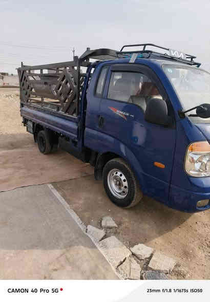 سلام عليكم للبيع كيا حمل  2007مسكر رقم بغداد سنويه بسمي تحويل ثاني يوم سياره بيه صبغ اثر جراد  كير مكينه مكفول السعر.88وبيه مجال عنوان بغداد الحسينيه المعامل  للاتصال. ***********
