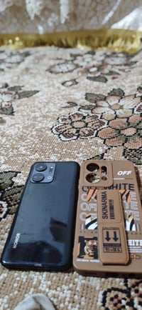 شاشة معطلة • شغال • مقفل