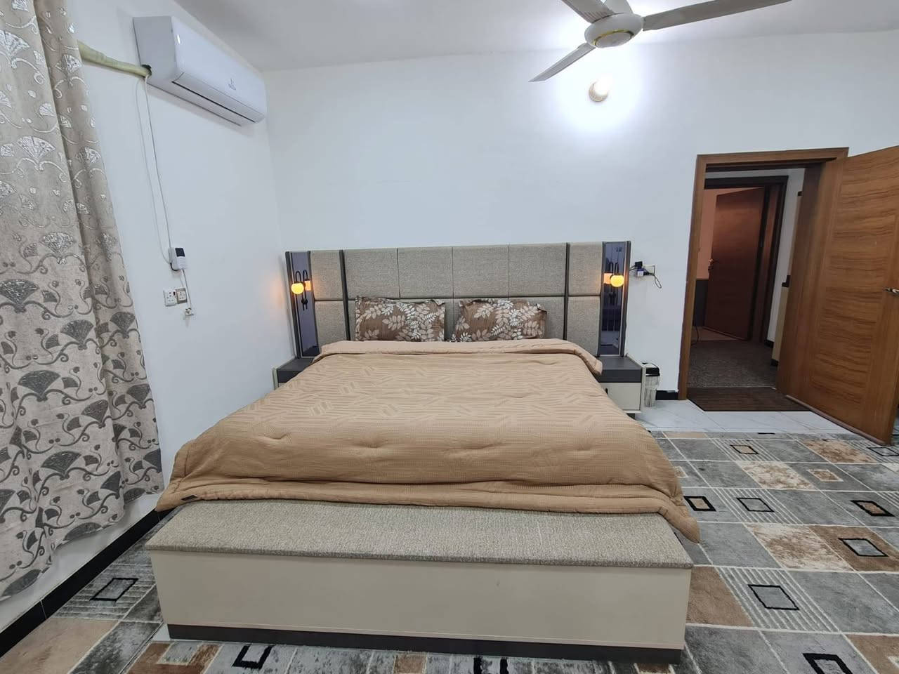 غرفة نوم تركيه جديده استعمال شهرين فقط السعر مليونين مع المندر الطبي


**إذا كنت صاحب هذا الإعلان وتريد حذفه لأي سبب، رجاءا أرسل رسالة إلى الدعم الفني**