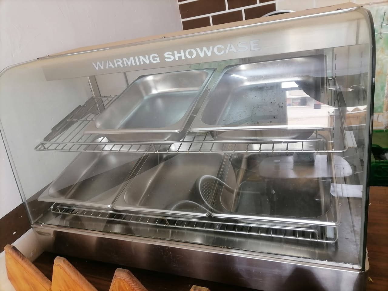 السلام عليكم اخوان عندي حمايه كهربائيه ٦ بلانكات مستعمله شهرين الاتصال***********
