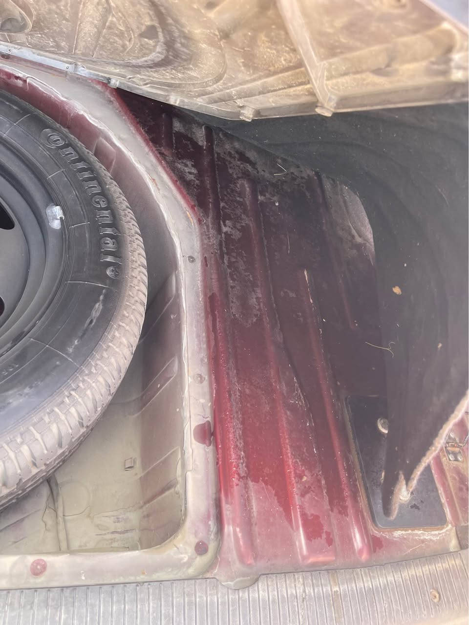 اوبل اوميكا ستيشن موديل ١٩٨٩ 
رقم بغداد الدولي باسمي 
محرك ٣٠٠٠ كير عادي بلاديات 
كهربائيات كلها جديده 
الكشر مكفول من الصبغ والمعجون 
مكان السياره بغداد 
سعر 35 وبيها مجال 
*********** Colombo, Sri Lanka
