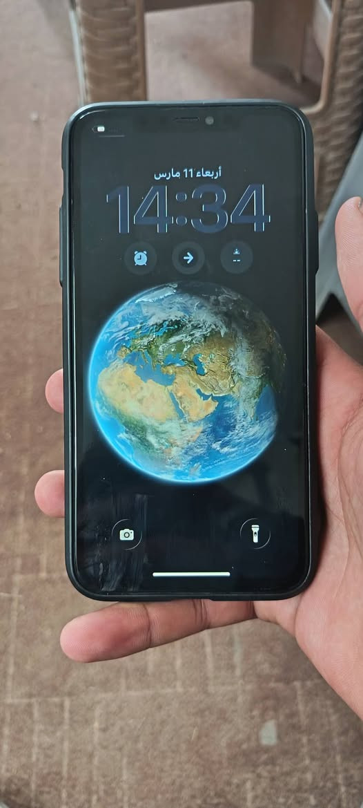 للبيع السعر 300 وبي مجال تقاطع السادة التواصل ***********
