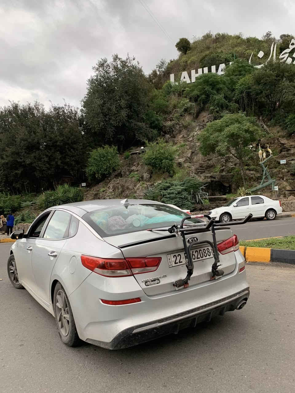 سلام عليكم
كيا اوبتيما وارد امريكي Fe محرك 2400 حادثها قبغ الجنطه نفسه راجع ومصبوغ ، ماشية (٨٨٠٠٠) الف مايل وقابل للزيادة 
السيارة جاهزة من جميع النواحي على ايدي اخذتها ماشية ( ٤٠٠٠) ميل فقط .
متواجد في بغداد من الاثنين الى الاربعاء وبقية الايام في كربلاء - طويريج 
***********
السعر 145
