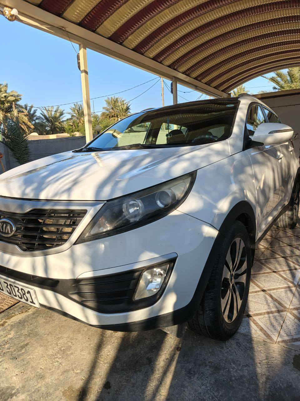 السلام عليكم كيا سبورتج 2012 وارد خليجي
سياره مكفوله كفاله عامه حته الدعاميات 
مكينه 2000 دوش شرط ما مفتوحه
مكينه حداديه تبريد❄ تخم تاير 
سياره فول مواصفات 1/1 
فتحه سقف بانوراما
حساسات اماميه خلفيه
داخل بيجي 
تحكم ستيرن جهتين
سياره مال جناي ما بيها نقص برغي
رقم اربيل جديد  تريد وكاله تريد تحويل
السعر: 145وبيها مجال 
العنوان: الديوانية 
الرقم: ***********
الرقم: ***********
