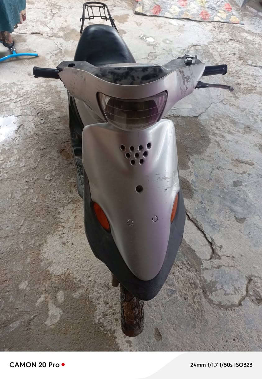 للبيع مكينه ناعمه كهربائيات شغال كلها 300 بها مجال 
***********
