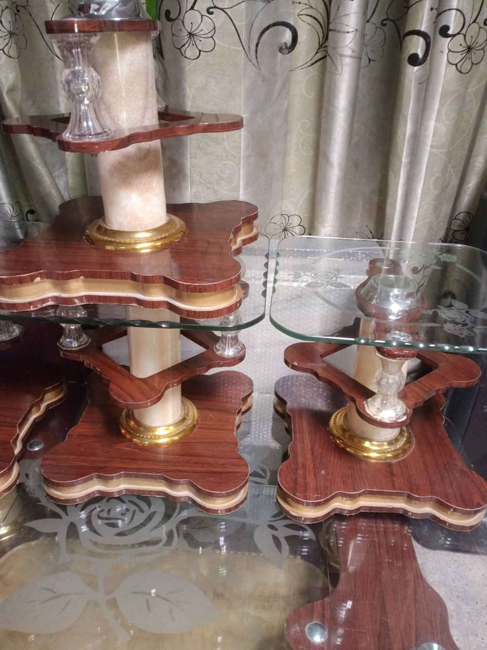 سيت طلبات ارجل مرمر نضيفات يوجد فطر في الجامه الكبيره ارجل مرمر 
*********** بغداد, العراق
