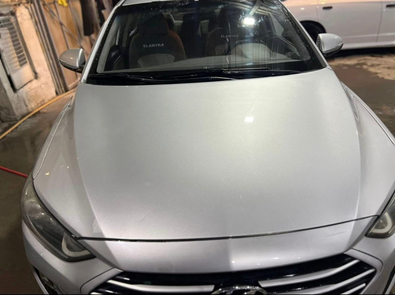 النترا 2018 امريكي ماشيه 73 الف ميل الضرر مرفق بلصور السعر125 ورقة كير ومحرك كفاله رقم الهاتف  ***********
