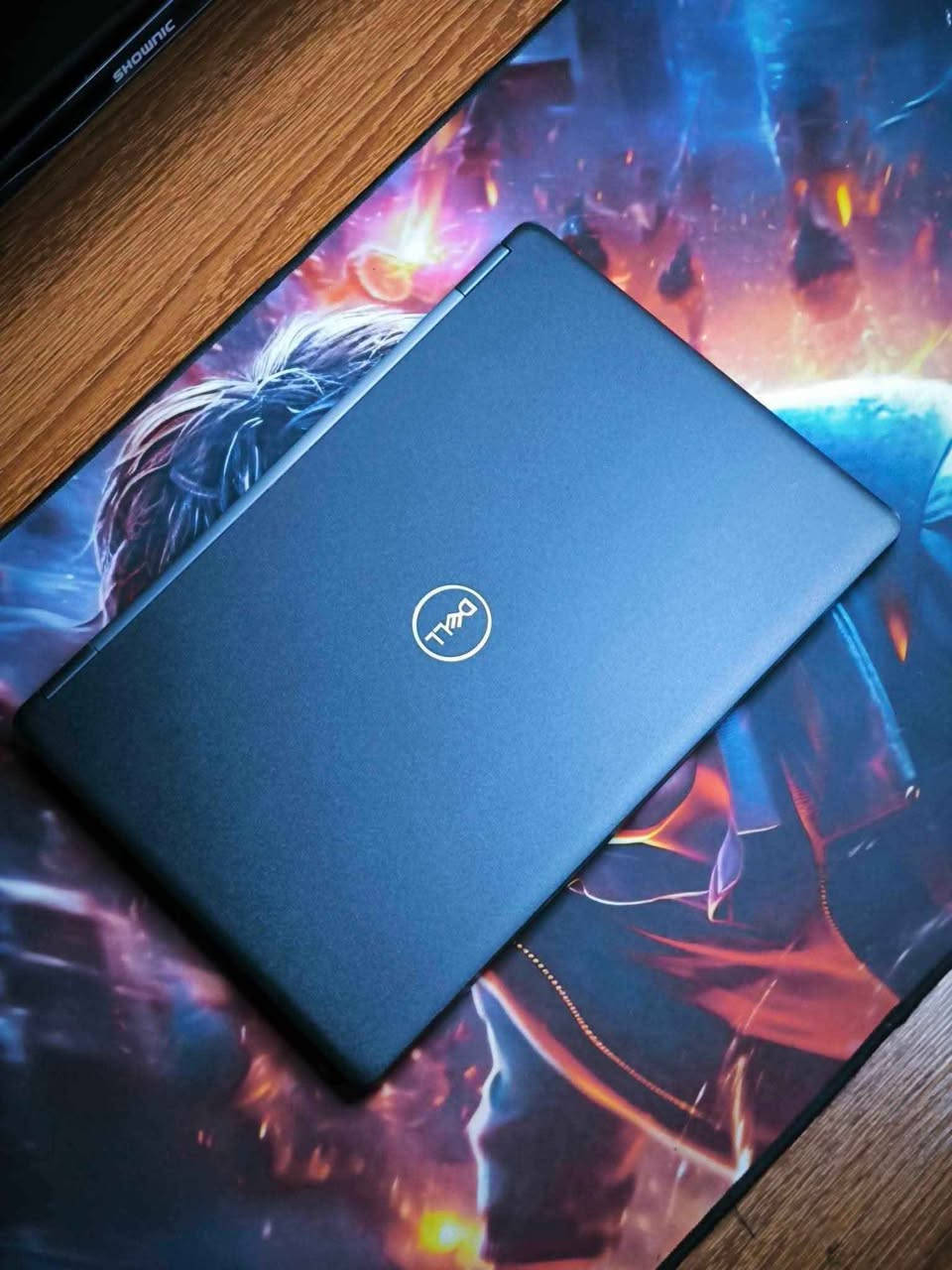 💻 Dell Latitude 5490 | دل لتيتيود 5490
(متوفر الآن: 22 قطعة)
🔍 المواصفات التقنية:
المعالج: Intel Core i7 (الجيل الثامن - فئة U).
الرام: 8GB DDR4 (قابل للتطوير).
الهارد: 256GB SSD M.2 (قابل للتطوير).
الشاشة: 14 بوصة بدقة FHD.  
كرت الشاشة الداخلي: Intel UHD Graphics بسعة تصل إلى 4GB.
كرت الشاشة المنفصل: NVIDIA GeForce MX130 (بواقع 2GB).  
الكيبورد: عربي/إنجليزي، ضوئي ليزري.
🎁 الملحقات:
(حقيبة، شاحن أصلي، ماوس، ماوس باد، تغليف كرتوني آمن).
🛡️ الضمان والخدمات:
فحص المواصفات والنظافة قبل الاستلام.
ضمان استبدال لمدة أسبوع كامل.
تنصيب ويندوز والبرامج الأساسية مجاناً.
💰 السعر: 350,000 دينار عراقي.
📍 الموقع: بغداد - الأمين الثانية.
🚚 التوصيل: متوفر لجميع محافظات العراق.
📞 للحجز والاستفسار: متوفر خاص +++++ *********** ايضا متوفر واتساب بغداد, العراق
